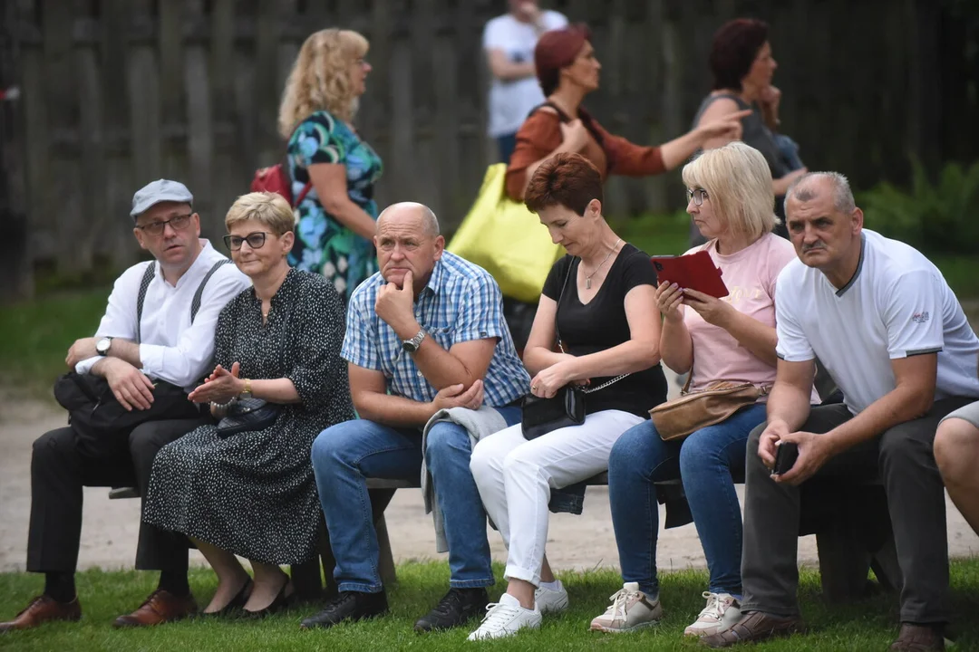 Potańcówka w skansenie