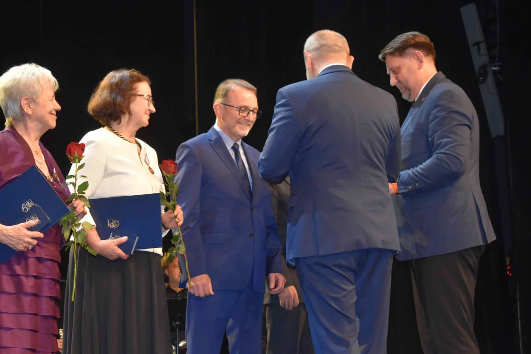 Odznaczenia na 35-lecie Samorządu Terytorialnego w Puławach