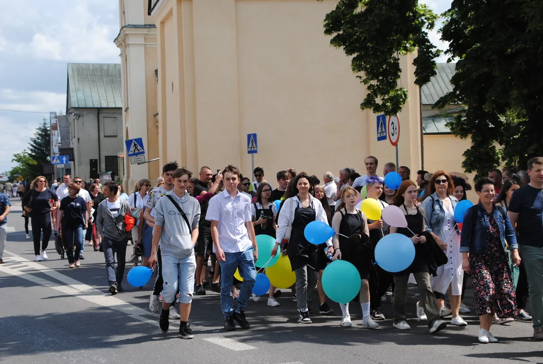 Jarmark Opolski rozpoczął się barwnym korowodem