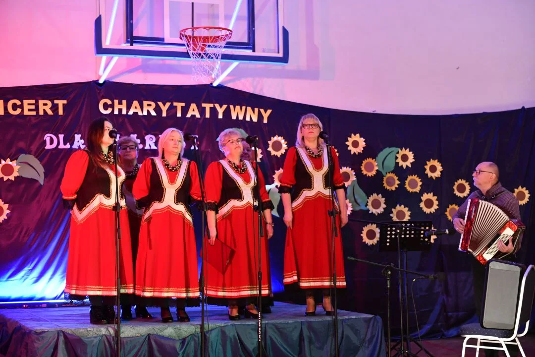 Koncert i występy artystyczne dla Marysi