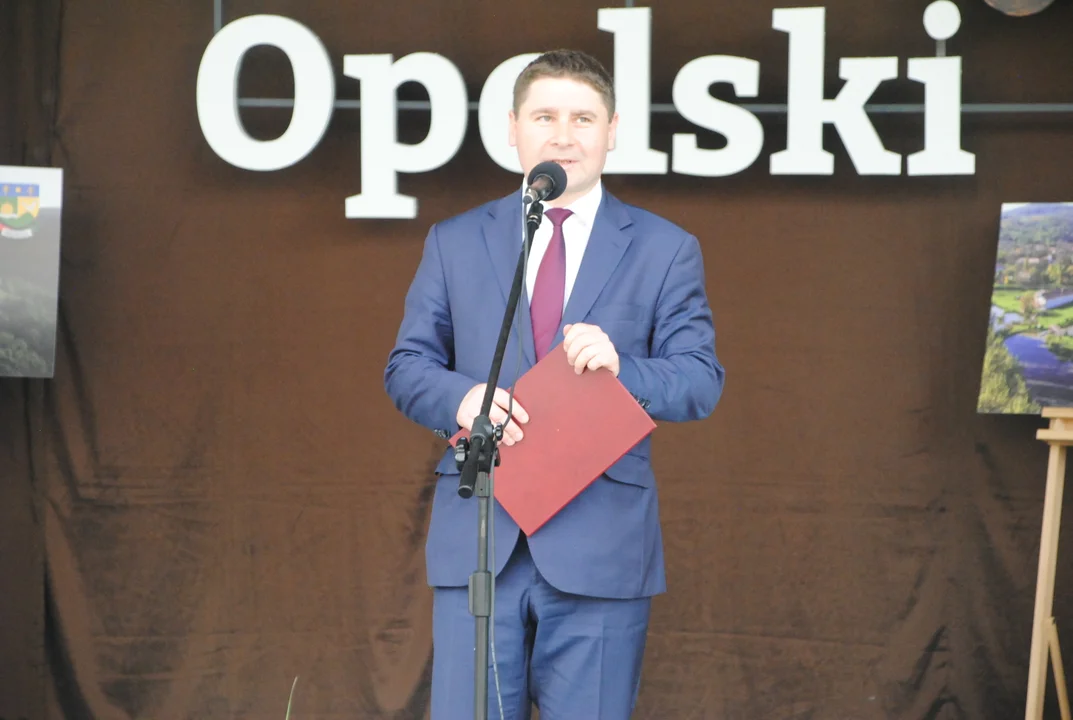 Jarmark Opolski rozpoczął się barwnym korowodem