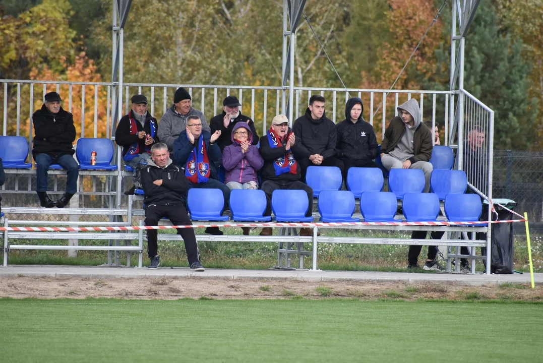 Kibice na meczu KS Drelów - Krzna Rzeczyca (ZDJĘCIA) - Zdjęcie główne