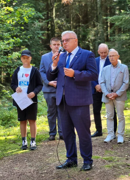 „XXVIII Ogólnopolskie Biegi im. ks. Stanisława Brzóski pod patronatem Rady i Burmistrza Miasta Łuków”.