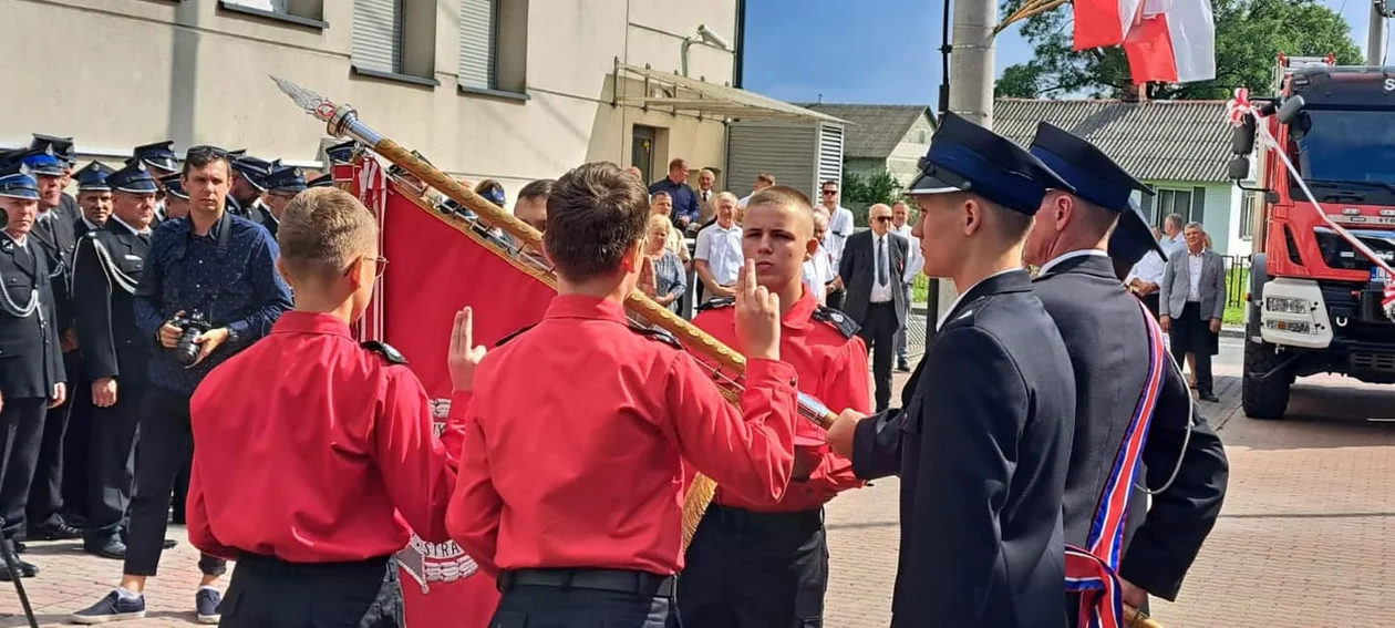 Nowy wóz strażacy dla OSP Trzebieszów