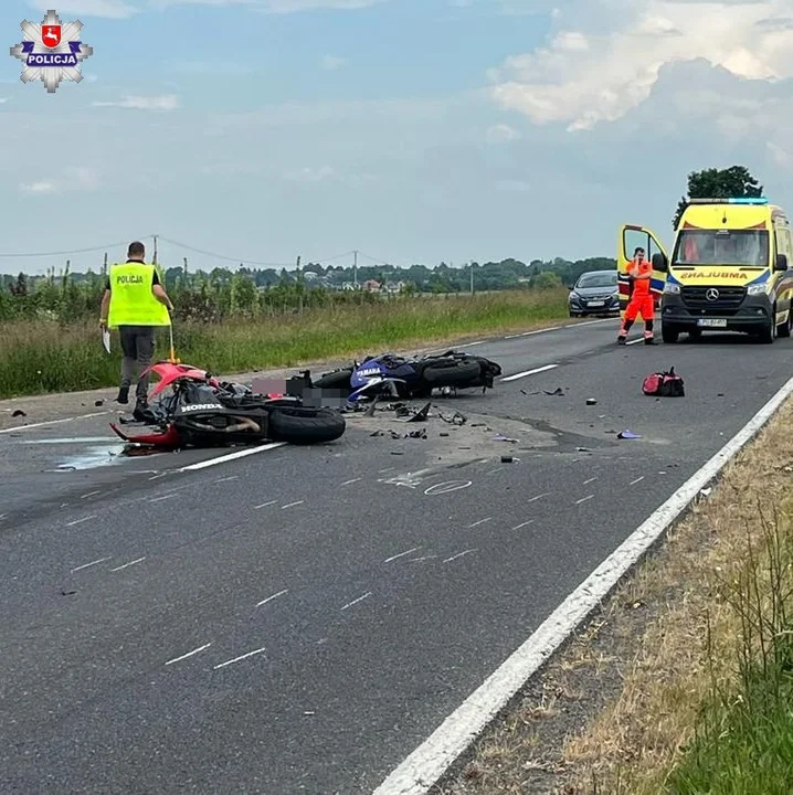 Dwie ofiary śmiertelne wypadku pod Kurowem (aktualizacja/zdjęcia) - Zdjęcie główne