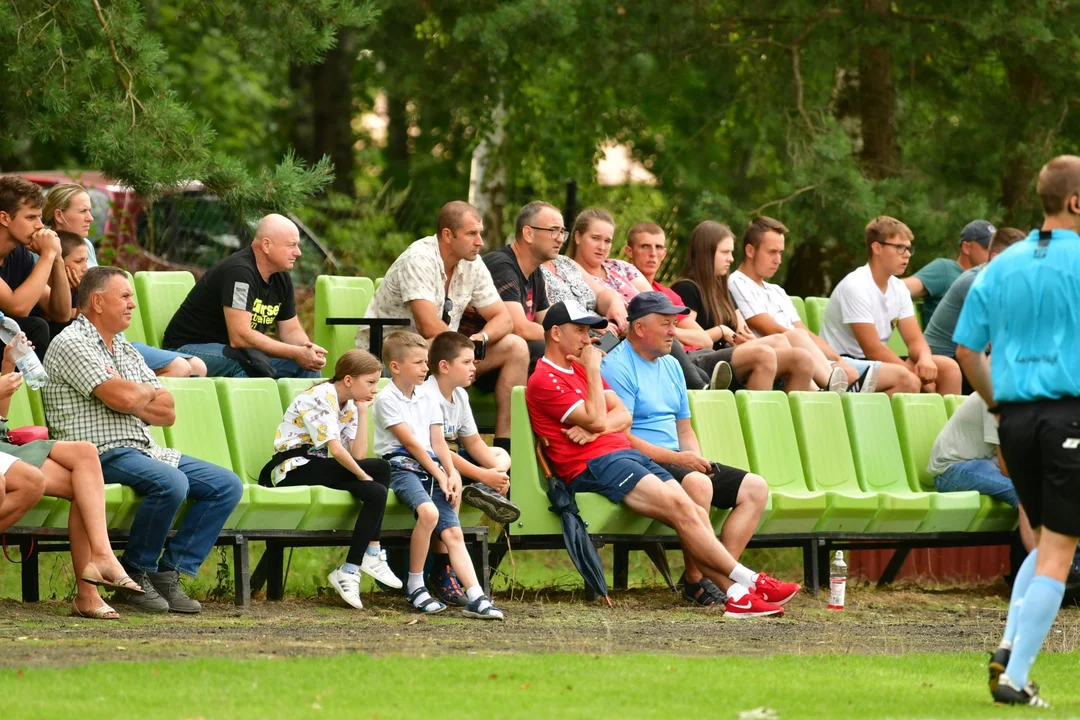 Fani na meczu Az-Budu z Podlasiem II (zdjęcia) - Zdjęcie główne