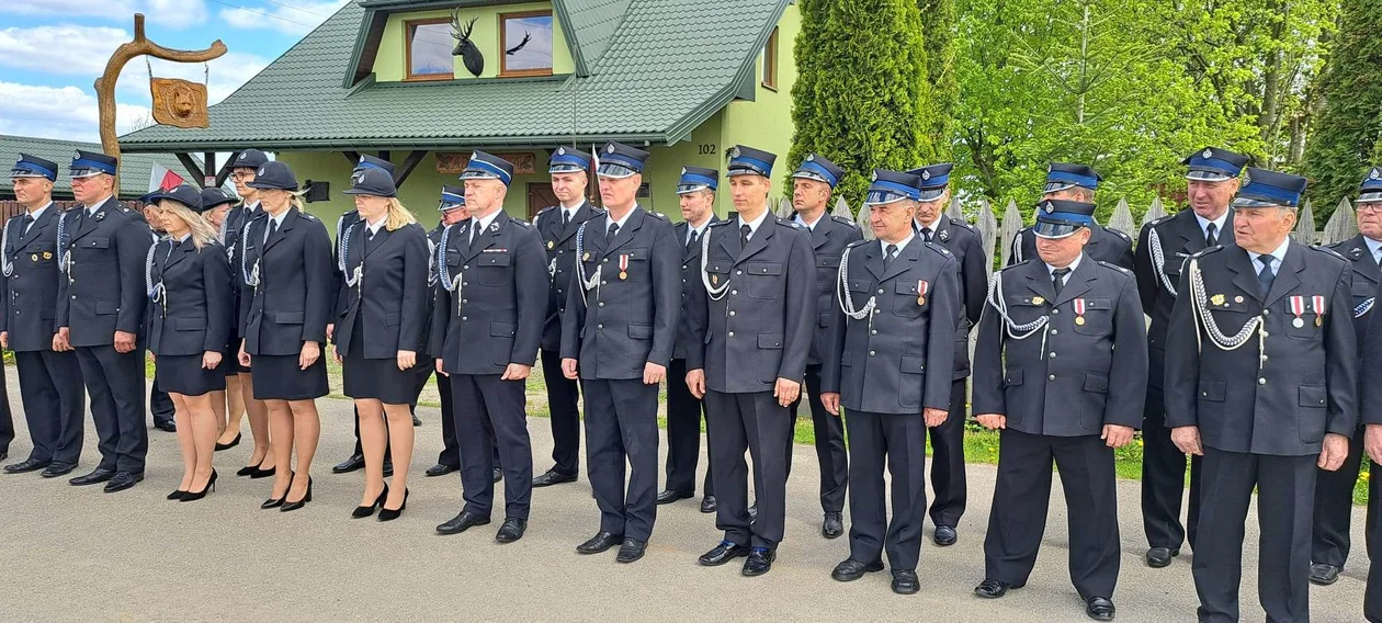 Obchody Dnia Strażaka w gminie Adamów (zdjęcia) Podziękowania za trud i poświęcenie - Zdjęcie główne