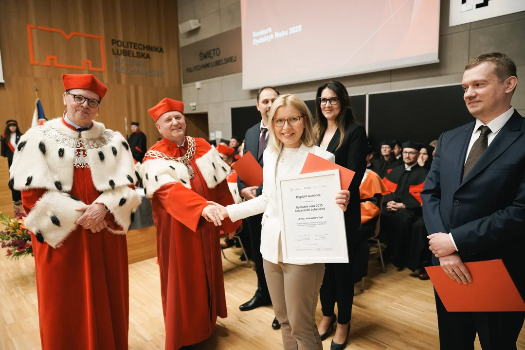 Politechnika Lubelska świętowała jubileusz. Honoris causa dla jednego naukowca i wyróżnienia od studentów
