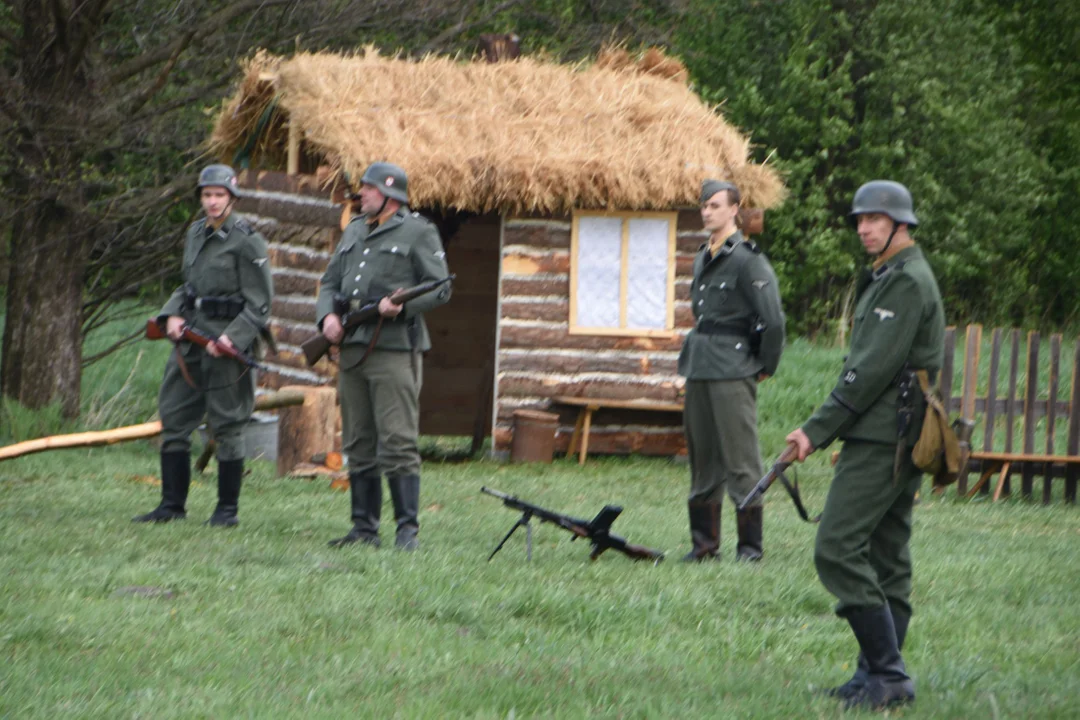 Rekonstrukcja Józefów Duży cz.2