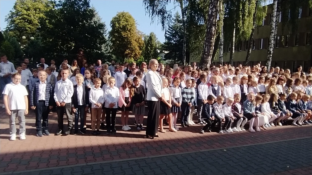 Uczniowie Zespołu Oświatowego w Stoczku Łukowskim rozpoczęli naukę