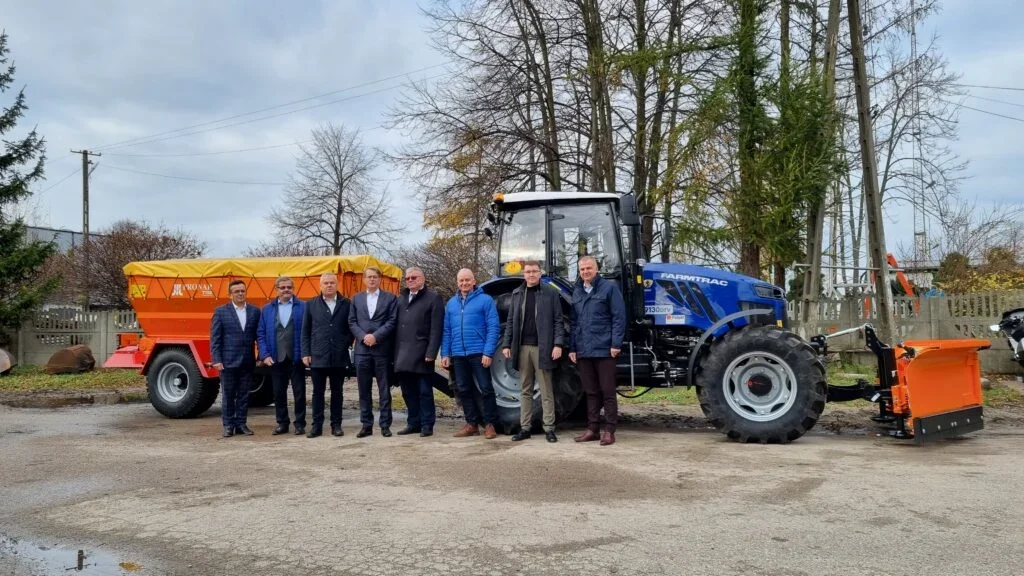 Nowy sprzęt w Zarządzie Dróg Powiatowych w Łukowie