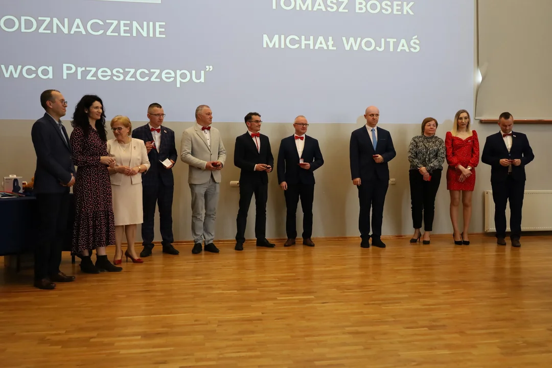 Odznaczenia dla krwiodawców z HDK Ostoja w Łukowie (zdjęcia). Konferencja z okazji 5 –lecia działalności klubu.