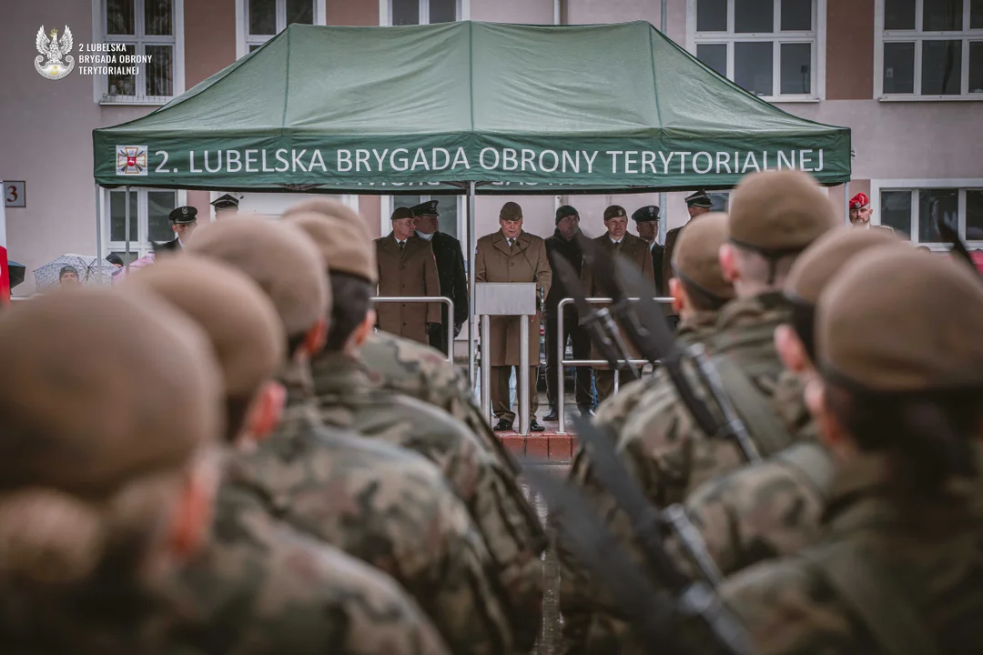 Lublin: Nowi terytorialsi w 2 LBOT. Złożyli już uroczystą przysięgę wojskową