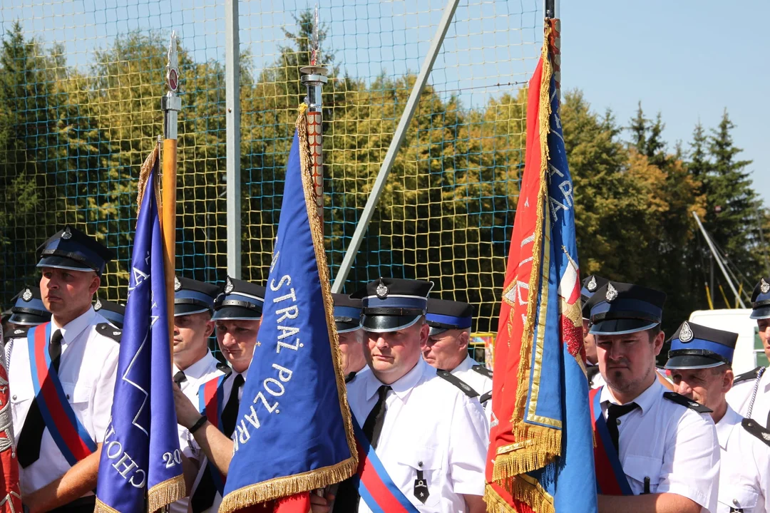 Tłumy na dożynkach w Krzywdzie. Wieńce, turniej sołectw i disco polo