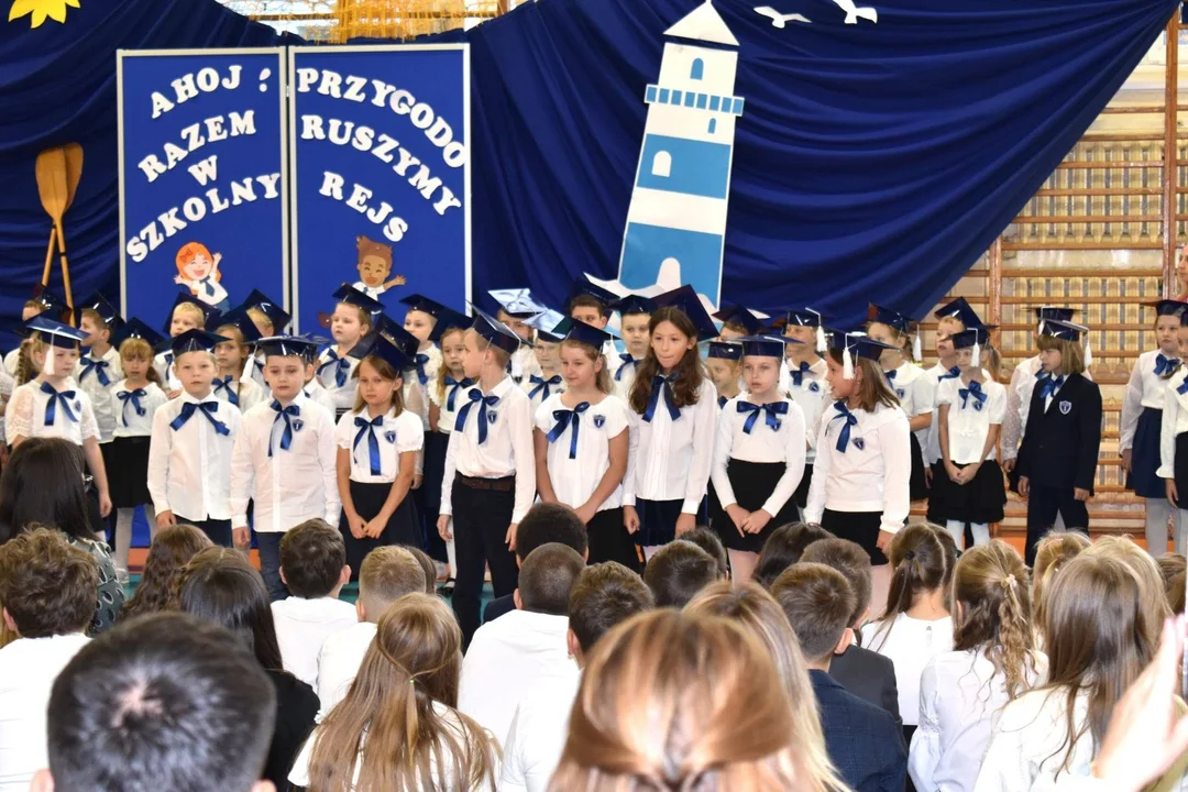 SP1 w Opolu Lubelskim - ślubowanie klas I