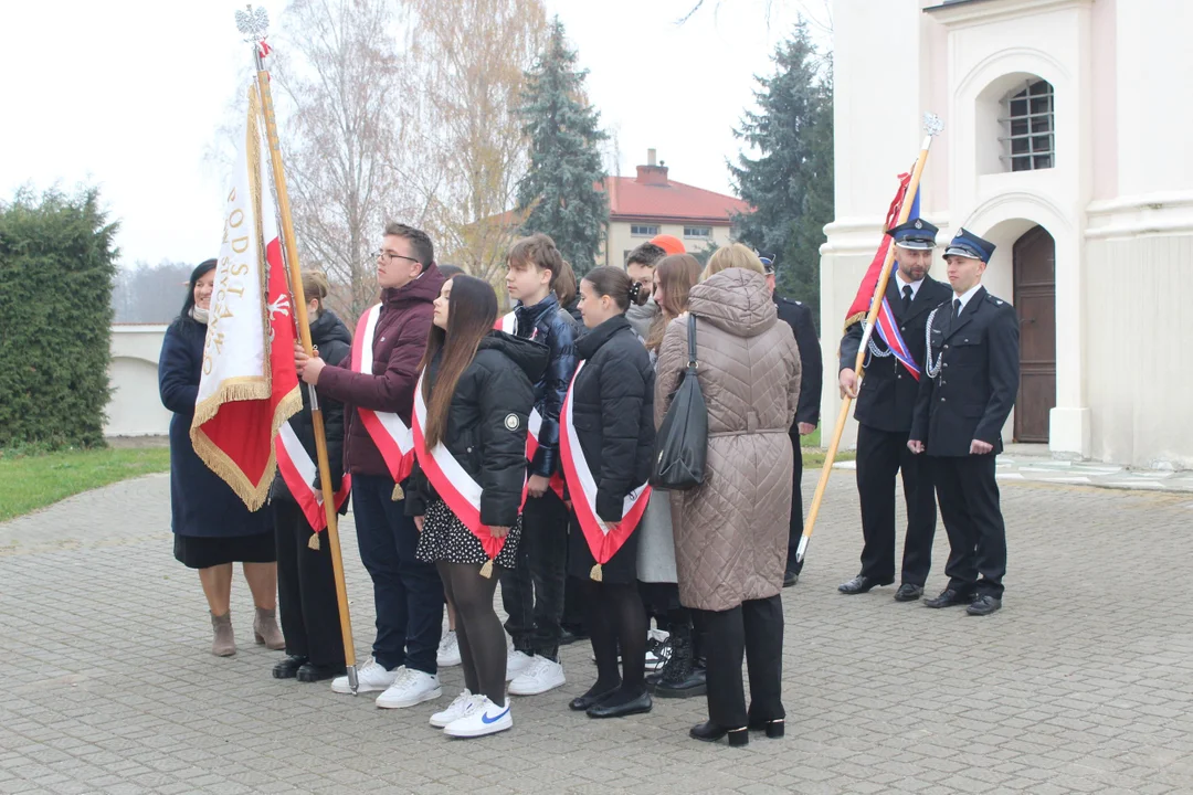 Tak mieszkańcy Baranowa uczcili 106. rocznicę odzyskania przez Polskę niepodległości