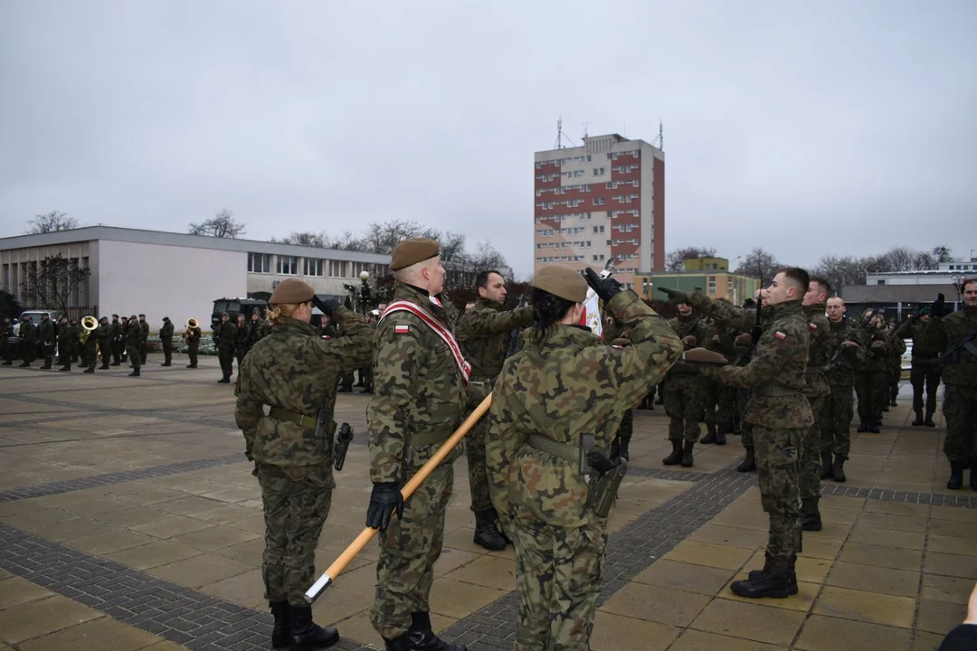 Przysięga żołnierzy WOT w Puławach