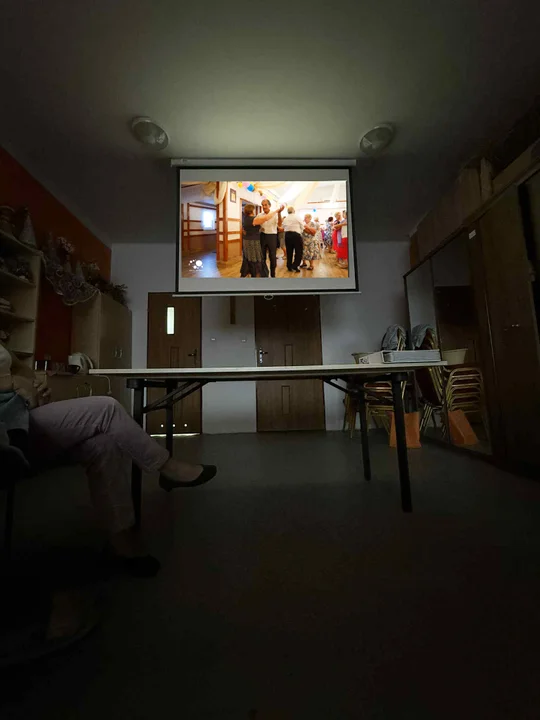 Prapremiera multimedialnych spotkań teatralnych seniorów