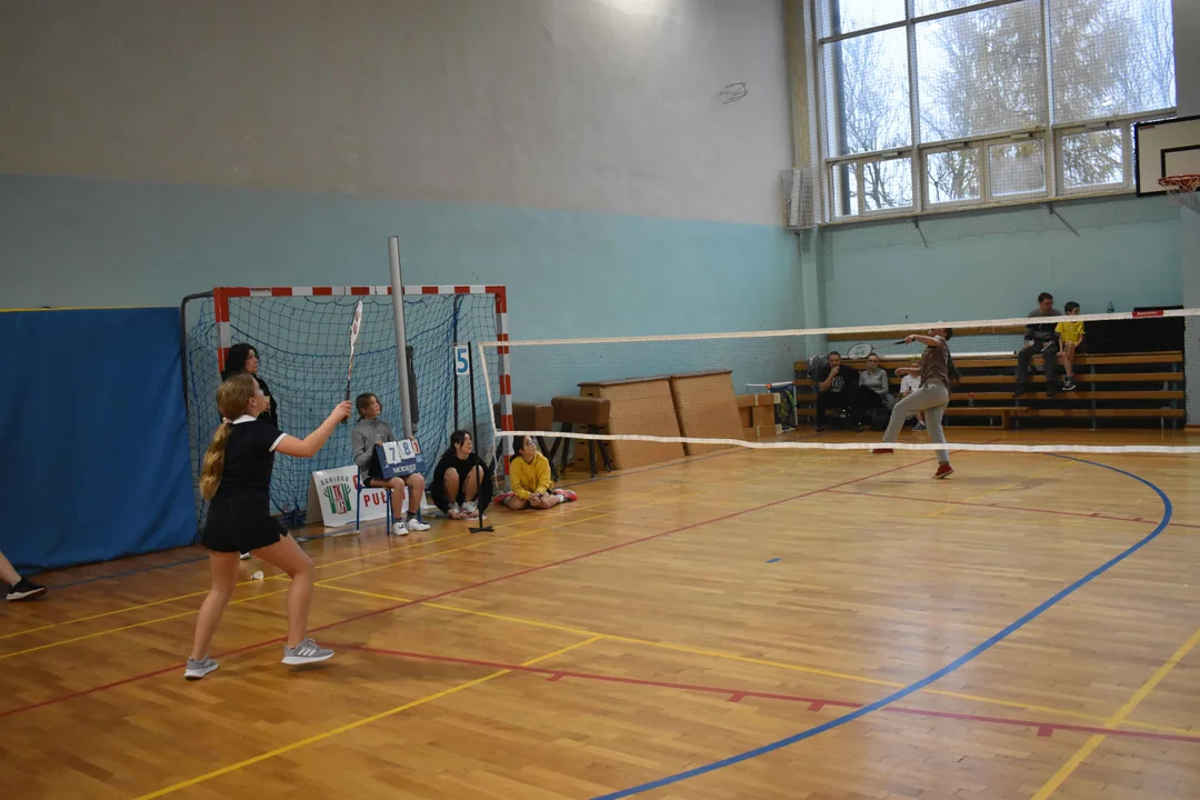 IV Turniej o Puchar Prezydenta Miasta Puławy w badmintonie dla młodzieży