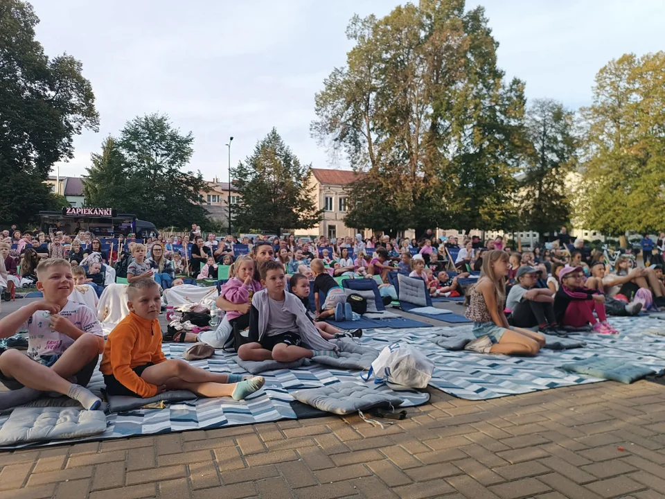 Pierwszy dzień za nami! Jutro kolejna dawka kina pod chmurką (foto) - Zdjęcie główne