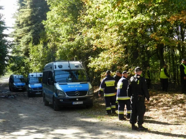 Rodziny wciąż nie tracą nadziei. Miejcie oczy szeroko otwarte, zaginieni mogą być wśród Was - Zdjęcie główne