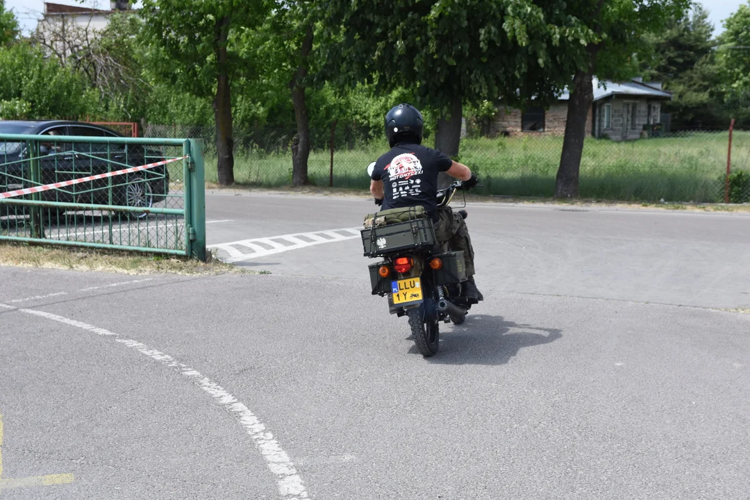 Motocykliści opanowali Łuków. Część I