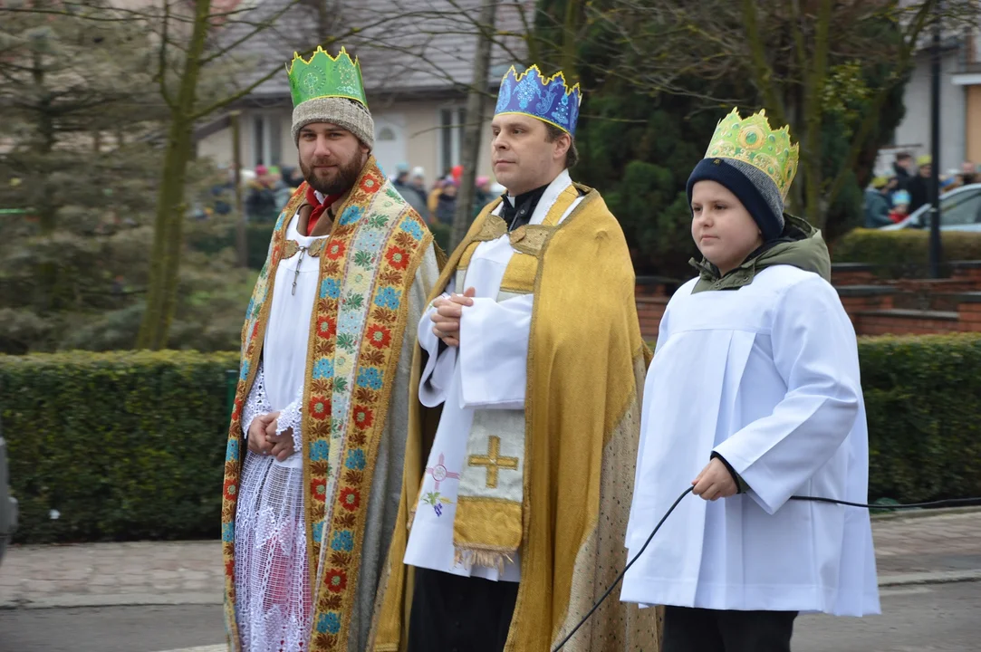 Orszak Trzech Króli przeszedł ulicami Chodla