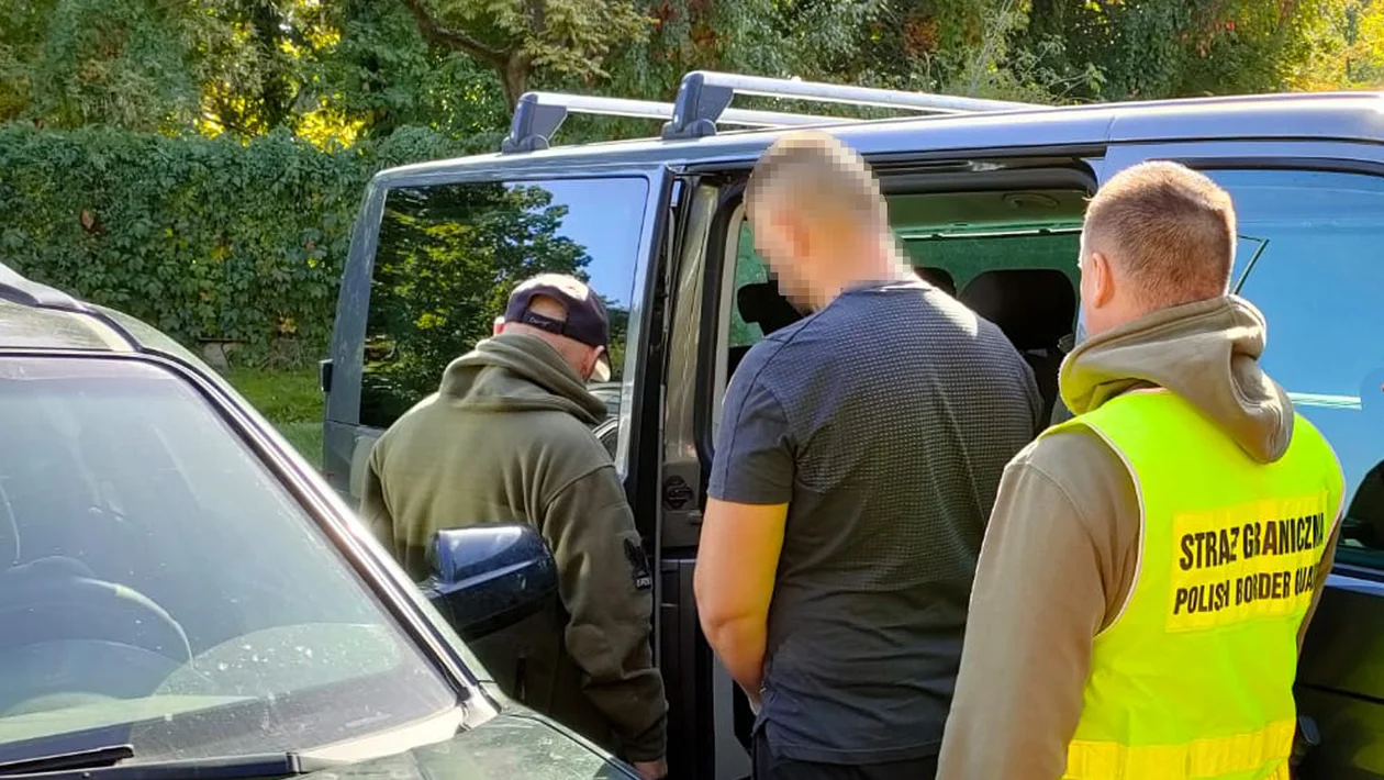 Powiat bialski: Dziewięć grup przestępczych przemycało imigrantów. Rozbili je strażnicy graniczni