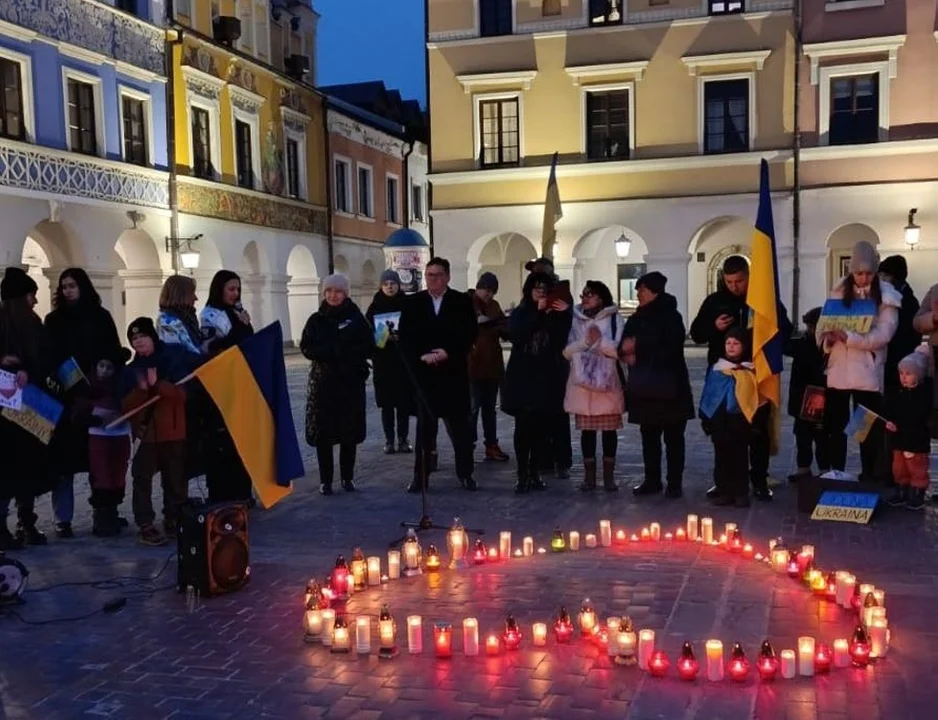 Kto w Zamościu zapalił światełka pamięci? (foto) - Zdjęcie główne