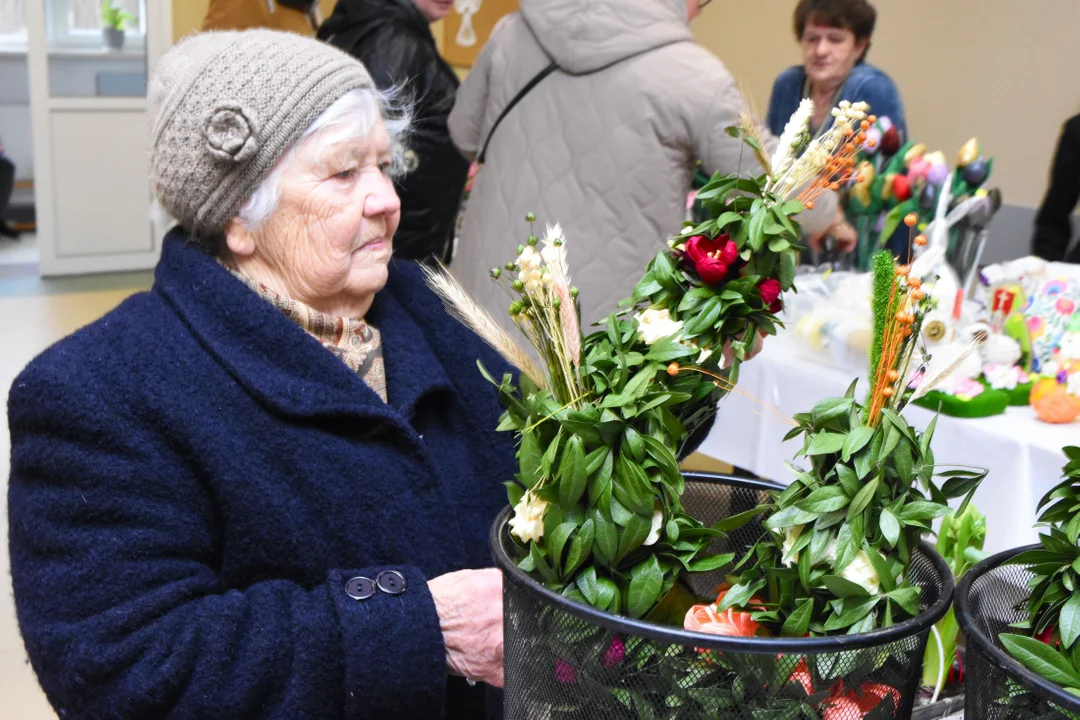 Piękne ozdoby wielkanocne na kiermaszu w Anielinie