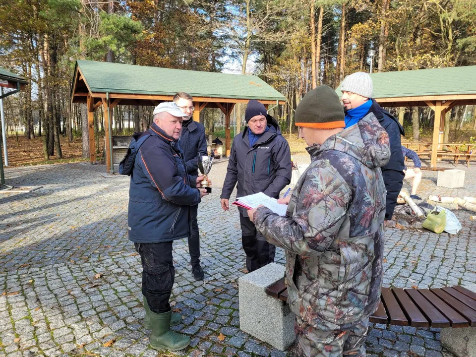 Zawody Wędkarskie "Niepodległościowy Spining 2023" nad Zalewem Zimna Woda