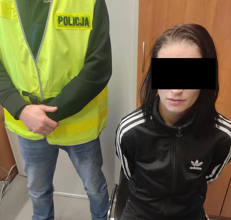Lublin: Zwabili 28-latkę do mieszkania. Podpalili jej włosy i zabrali telefon oraz kurtkę - Zdjęcie główne