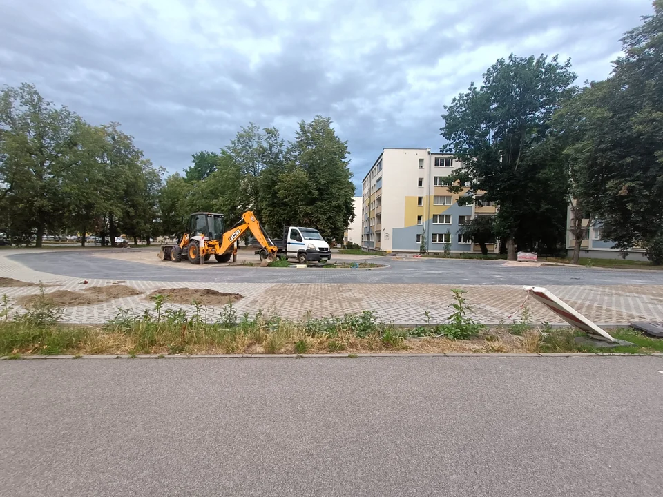 Budowa parkingu na osiedlu Norwida w Puławach