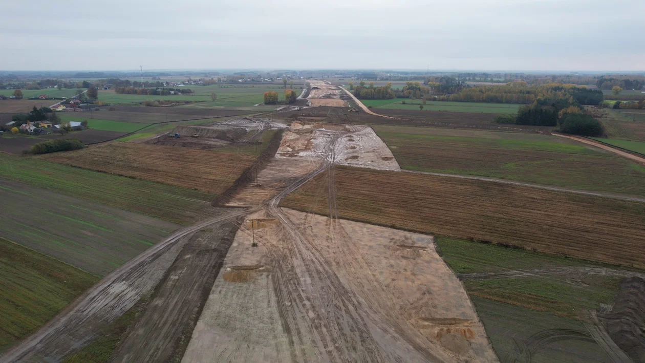 Trwają intensywne prace nad autostradą A2