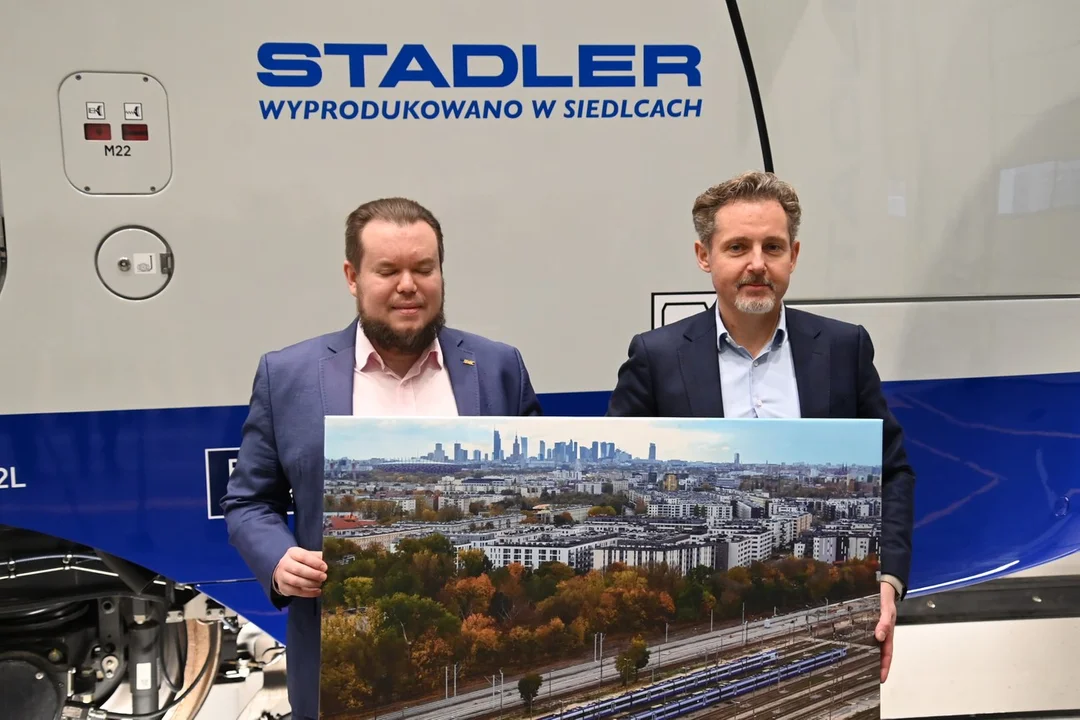 Stadler Polska przekazał ostatni z 12 elektrycznych FLIRTów [ZDJĘCIA] - Zdjęcie główne