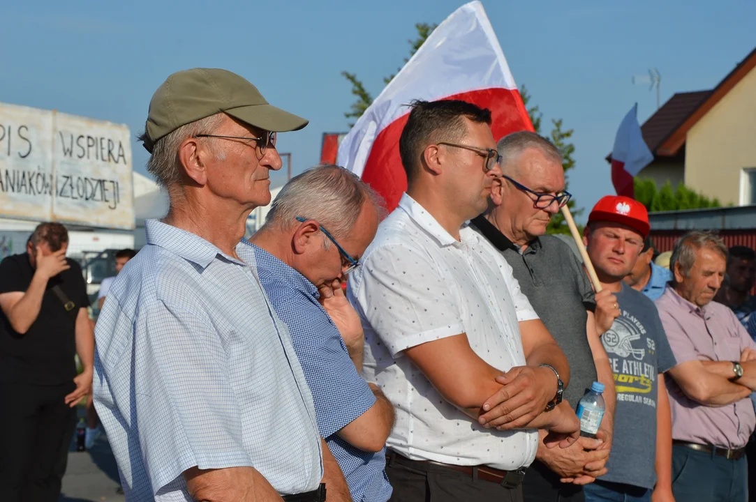 Protest producentów malin w Opolu Lubelskim