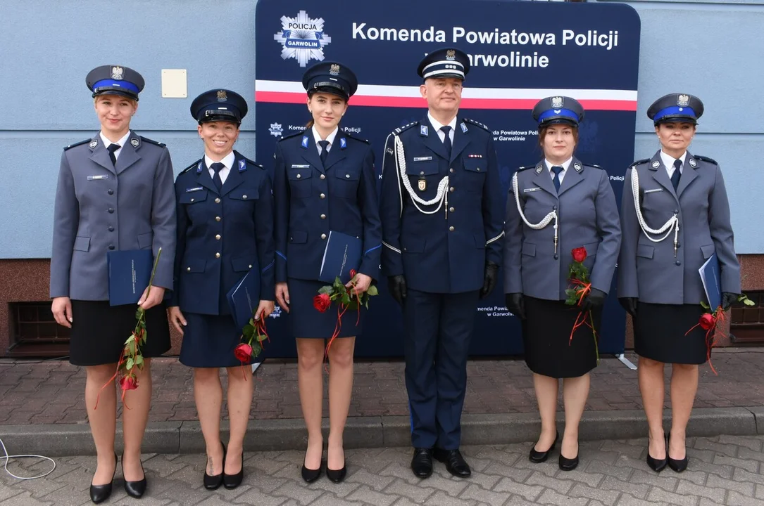 Awanse, odznaczenia i słowa uznania. Garwolińska Policja świętowała 107. rocznicę powołania Policji Państwowej - Zdjęcie główne