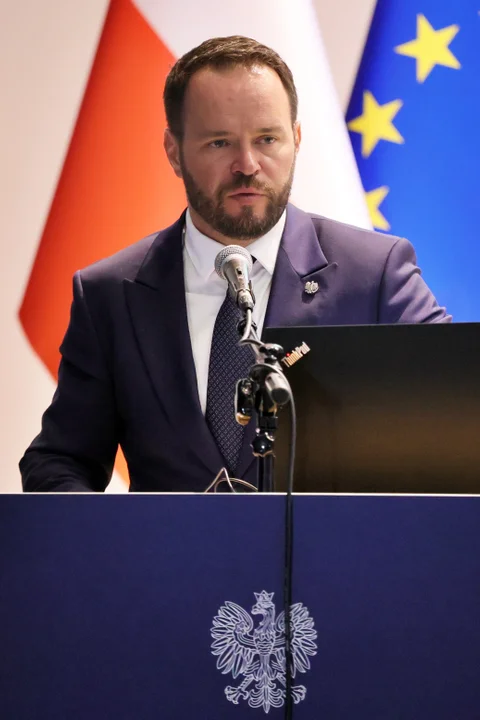 Nauczyciele awansowali na najwyższe stopnie. Wojewoda lubelski wręczył akty
