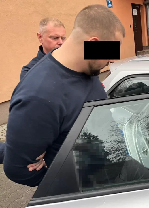 Oszust odbierak zatrzymany dzięki puławskim policjantom