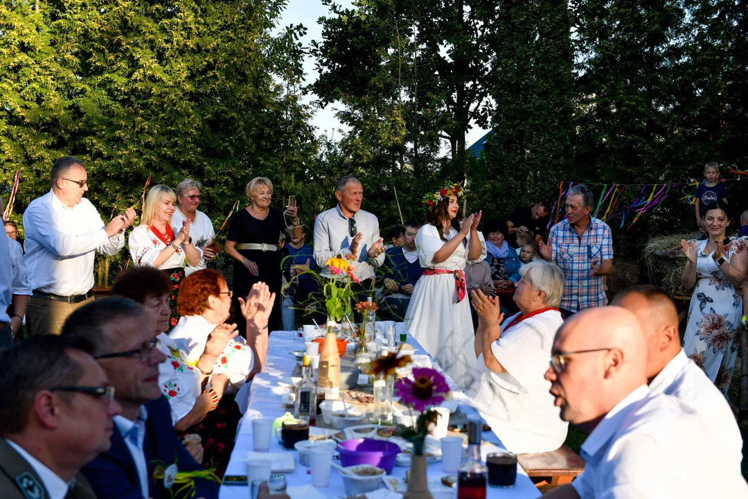 Widowisko obrzędowo-ludyczne  „Wesele w Gręzówce”