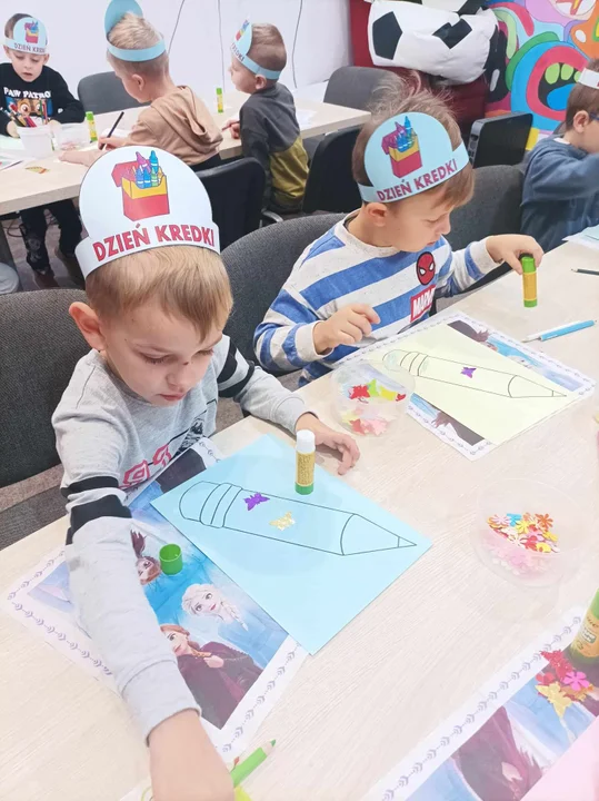 Barwne Święto w Gminnym Ośrodku Kultury i Bibliotece w Trzebieszowie