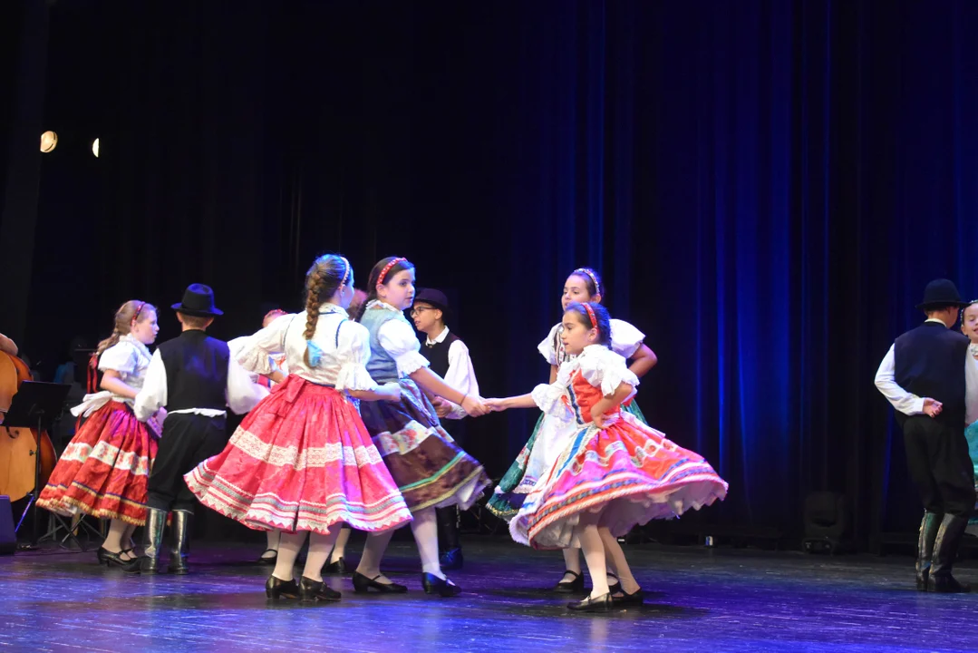 III Międzynarodowy Dziecięcy Festiwal Folklorystyczny World Wide Kids w Puławach