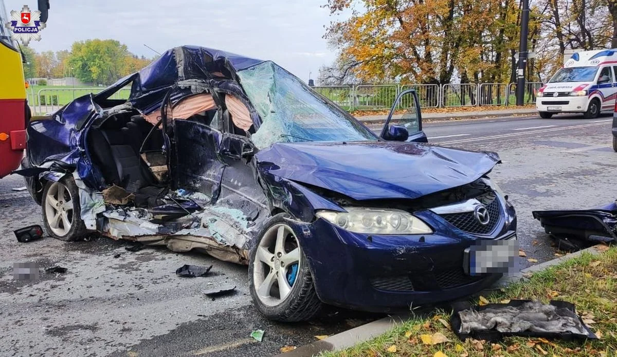 Lublin: Samochód zderzył się z autobusem. Ucierpieli dwaj obywatele Ukrainy