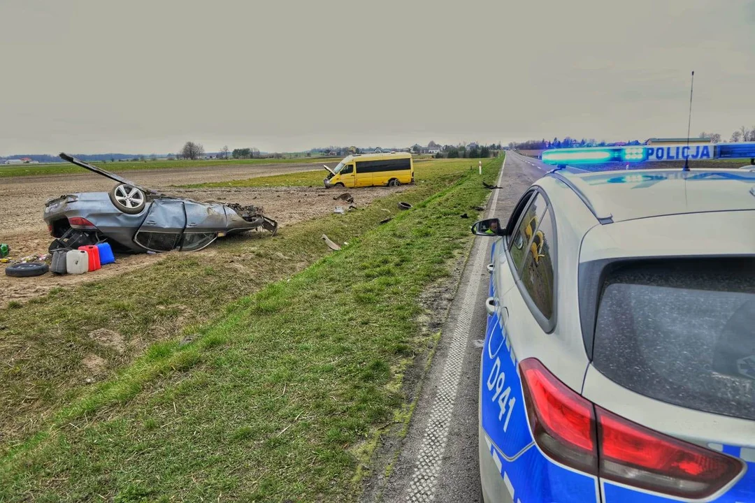 Wypadek w gminie Wojcieszków. Dwie osoby trafiły do szpitala