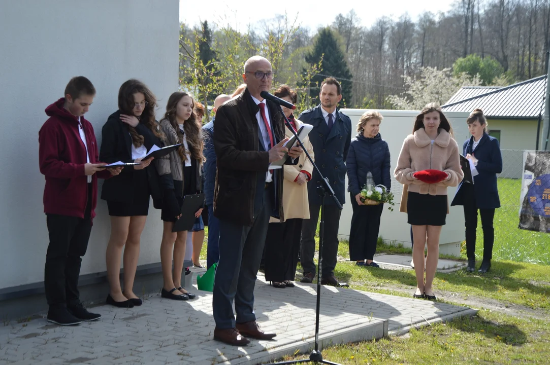 Posadzenie Dębu Pamięci ppor. rez. Stanisławowi Fabisiewiczowi w Zarzeczu