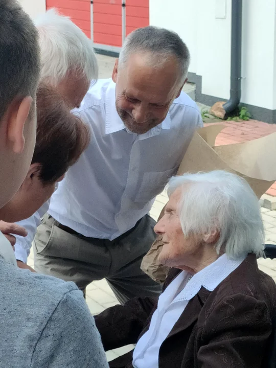 100 urodziny Pani Emilii Grudzień z Niedźwiadki