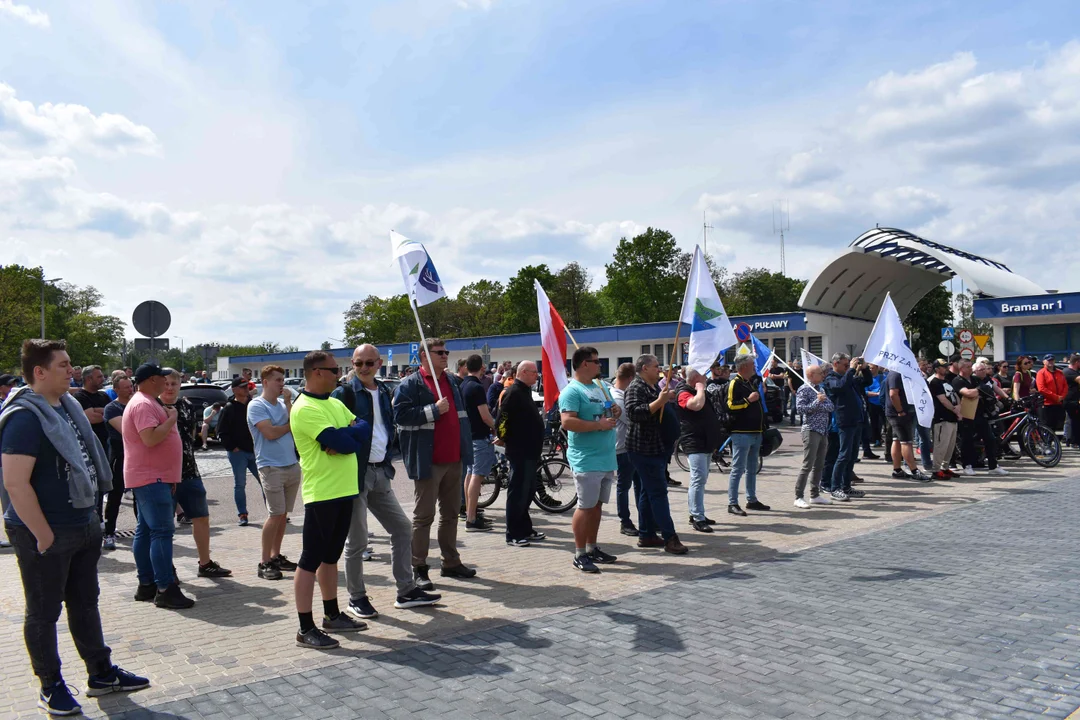 Manifestacja pracowników Grupy Azoty Puławy