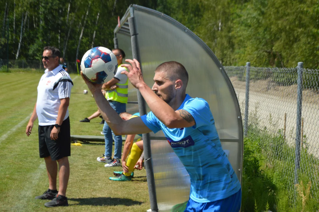 SKS Leokadiów - Amator Rososz-Leopoldów