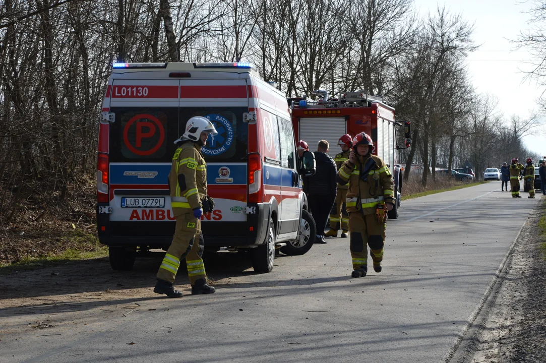 Wypadek drogowy w Kawęczynie