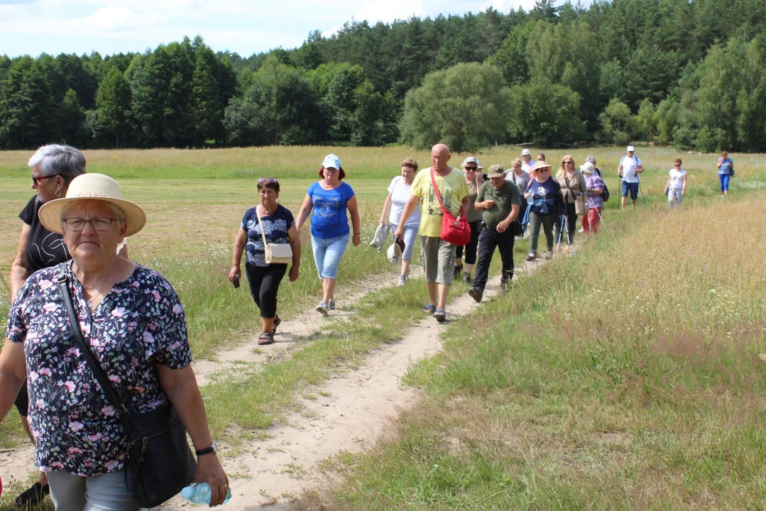 Odkrywając źródła rzeki Świder. Międzypokoleniowy spacer w Stoczku Łukowskim